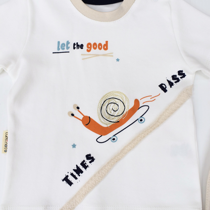 Stylish Snail Baby Boys Short Set-3
